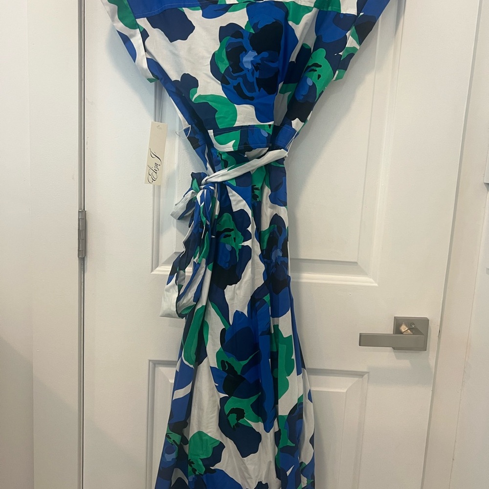Eliza J Blue and Green Maxi Sundress with Flutter Sleeves - Picture 4 of 5